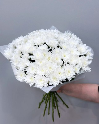 Букет 9 белых хризантем