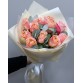 Букет 11 нежно-розовых роз с эвкалиптом
