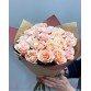 Букет 25 нежно-розовых пионовидных роз