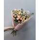 Букет 7 кремовых кустовых роз