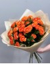 Букет 9 оранжевых кустовых роз